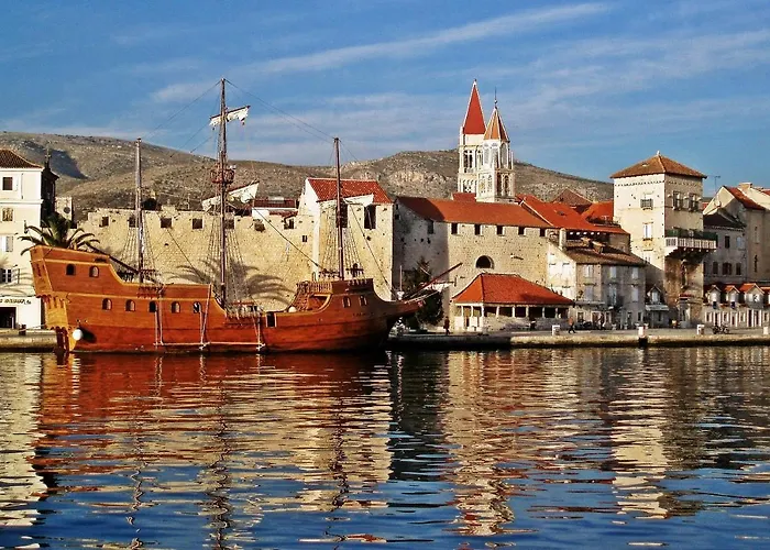 Damare Apartamento Trogir
